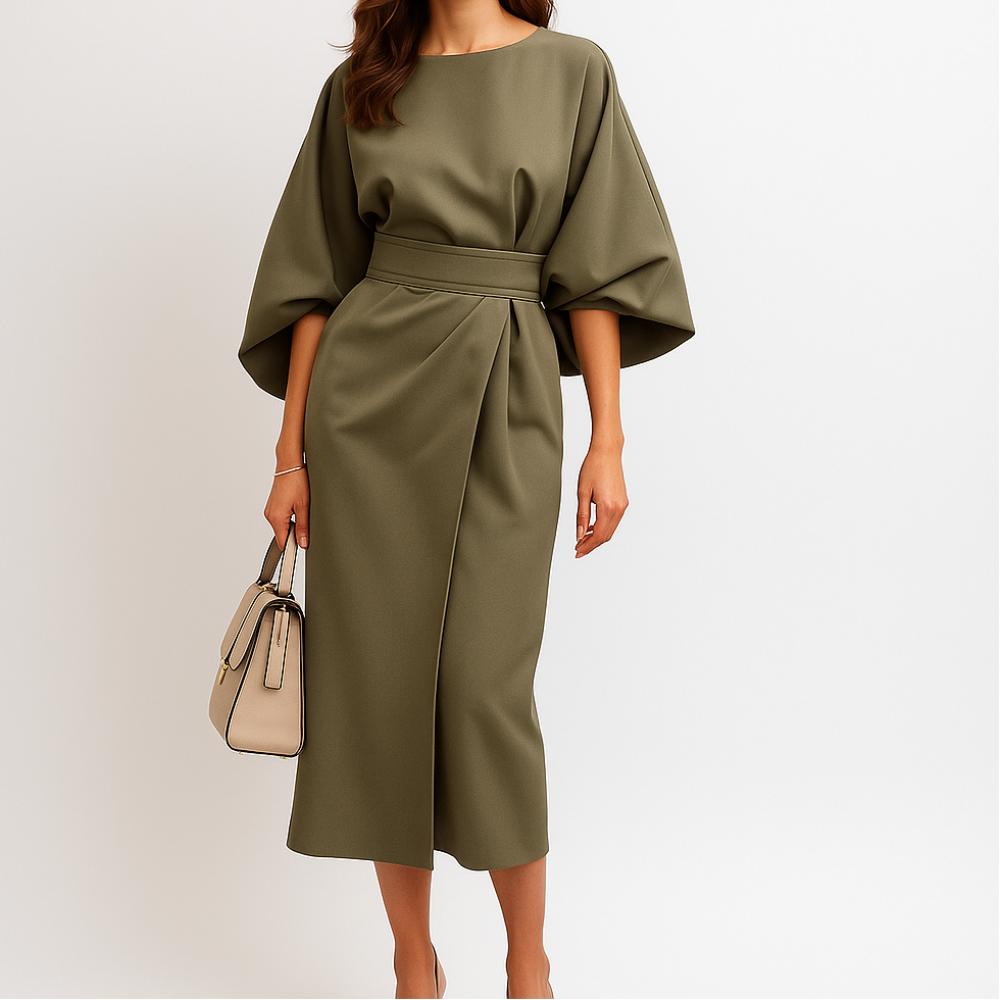 Vestido midi verde-azeitona com mangas amplas, cinto integrado na cintura e corte elegante em tecido estruturado.