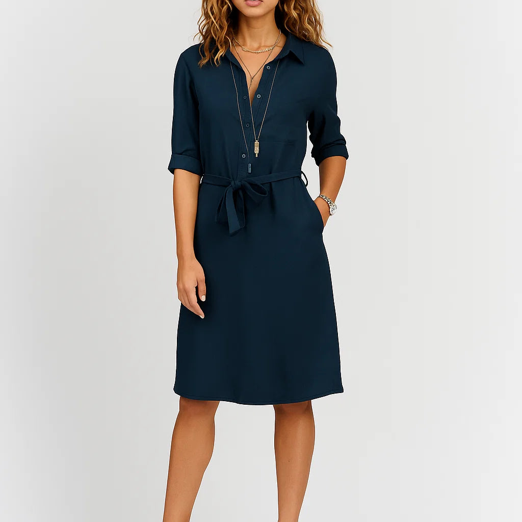 Vestido camiseiro midi com laço e decote em V