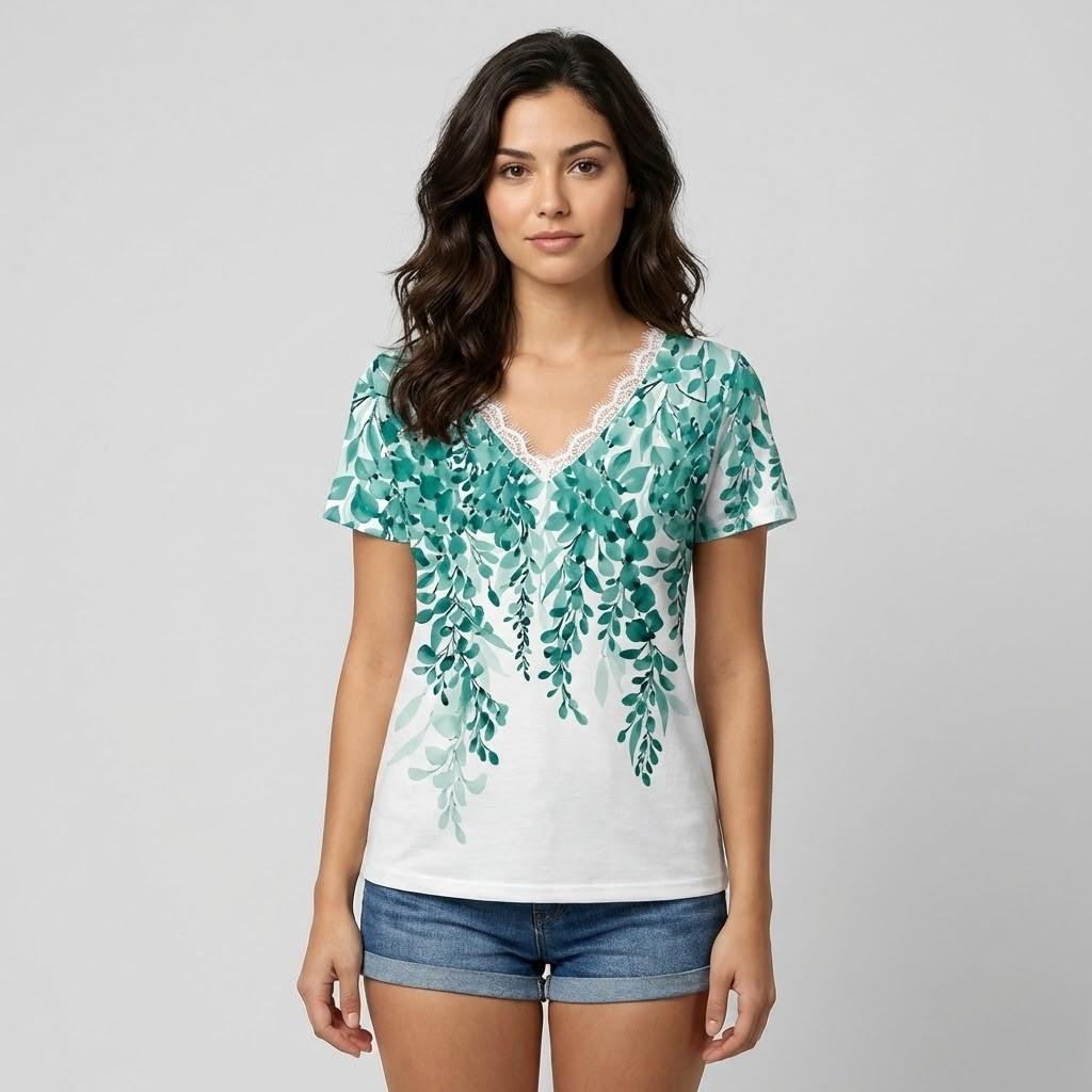 T-shirt fluida com renda delicada | Corte confortável | Estilo feminino natural