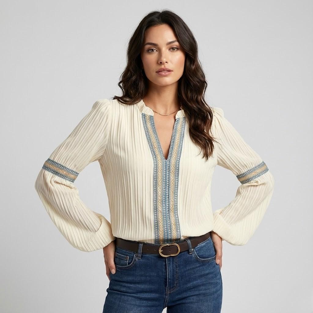Blusa elegante em mistura leve | Corte fluido | Detalhes decorativos sofisticados