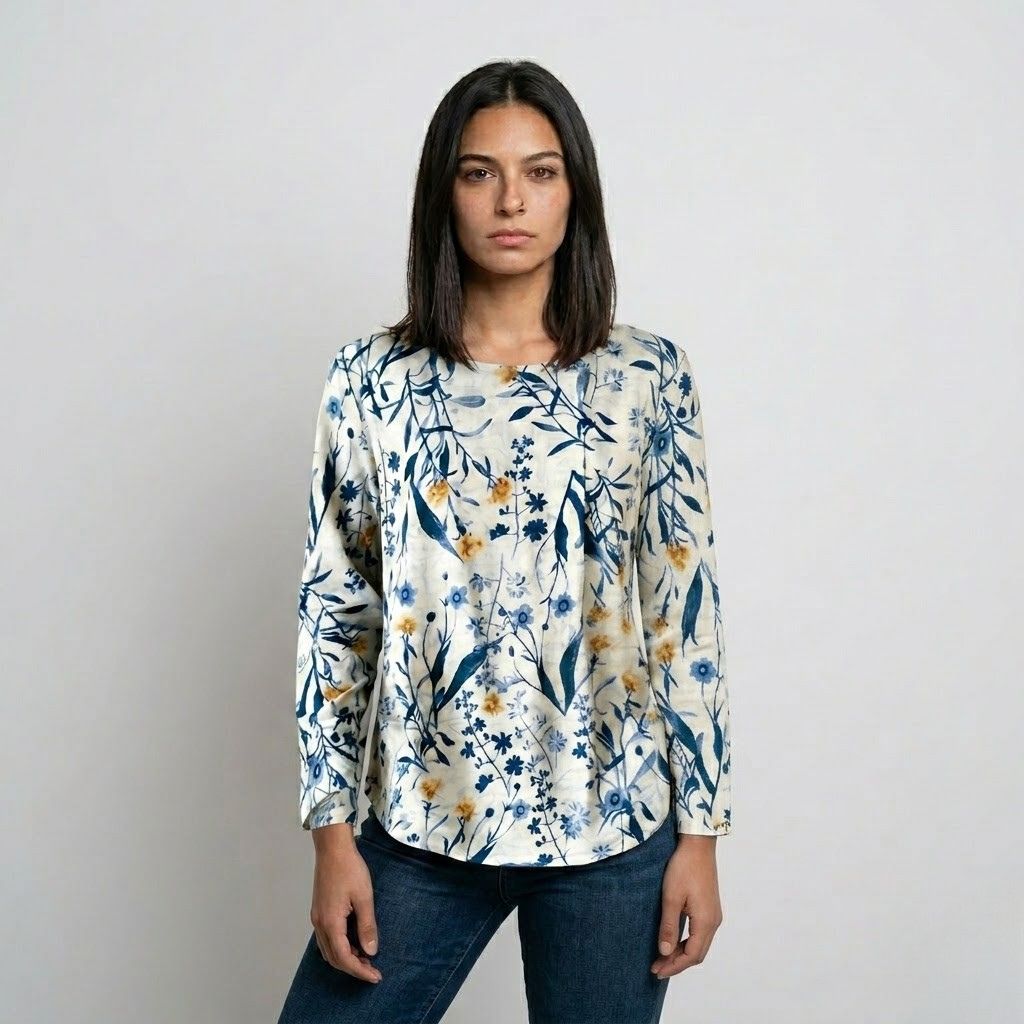 Blusa Fluida Estampada com Mangas Compridas e Caimento Natural