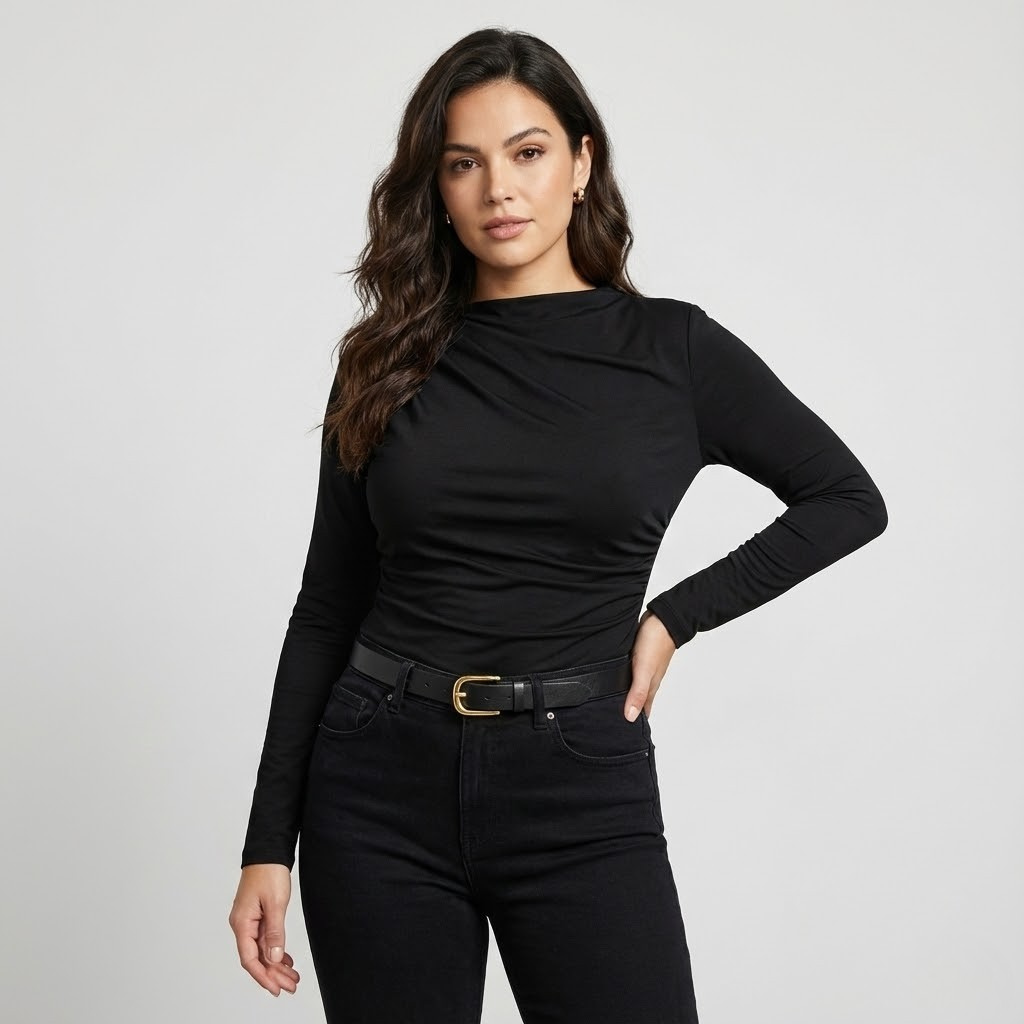 Top elegante em viscose fluida | Corte ajustado | Decote assimétrico drapeado