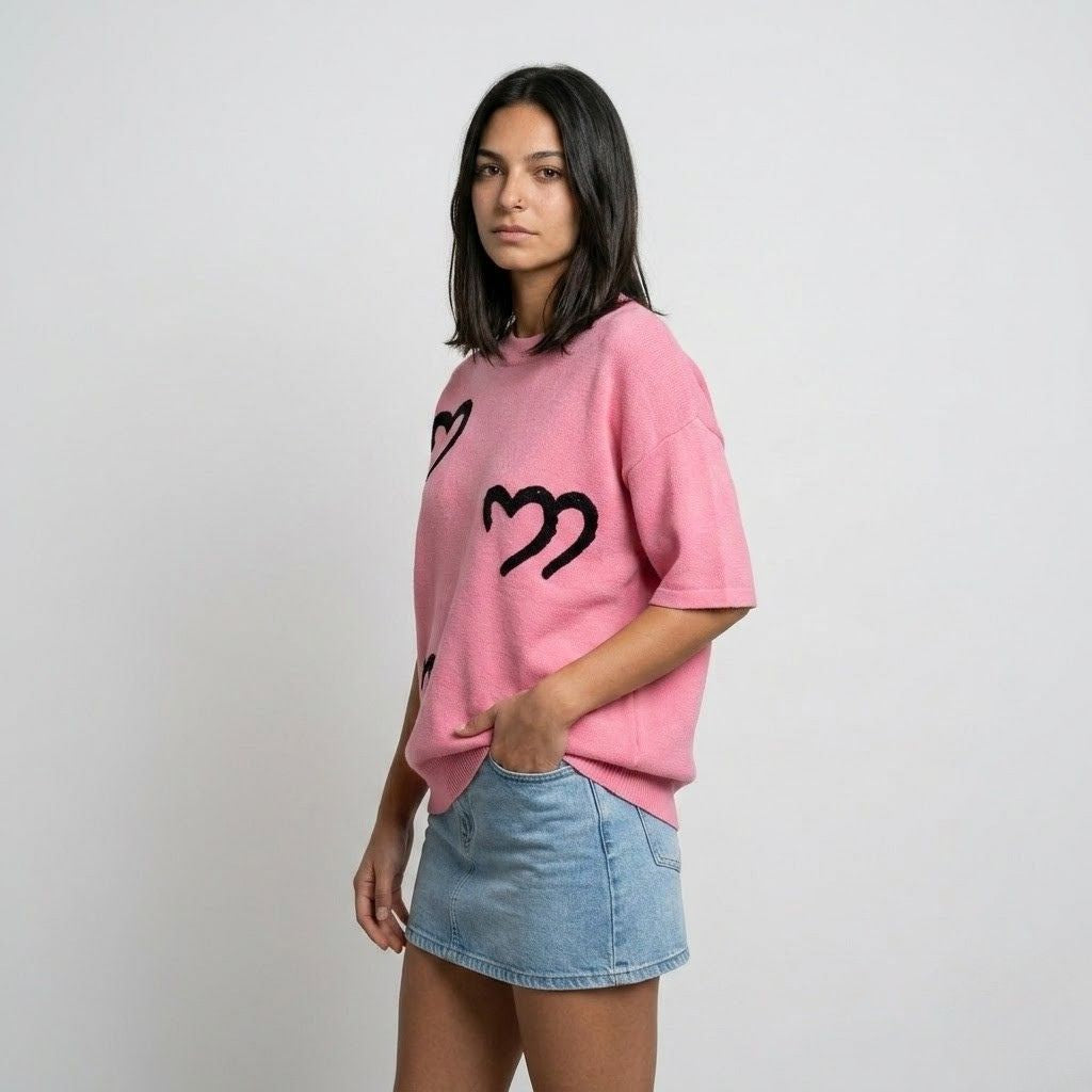 Camisola de Manga Curta com Motivo de Corações e Corte Descontraído