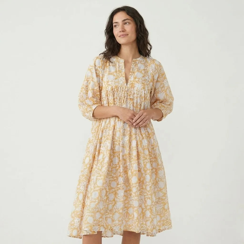 Vestido Midi Fluido | Estampado Floral | Mistura de Viscose