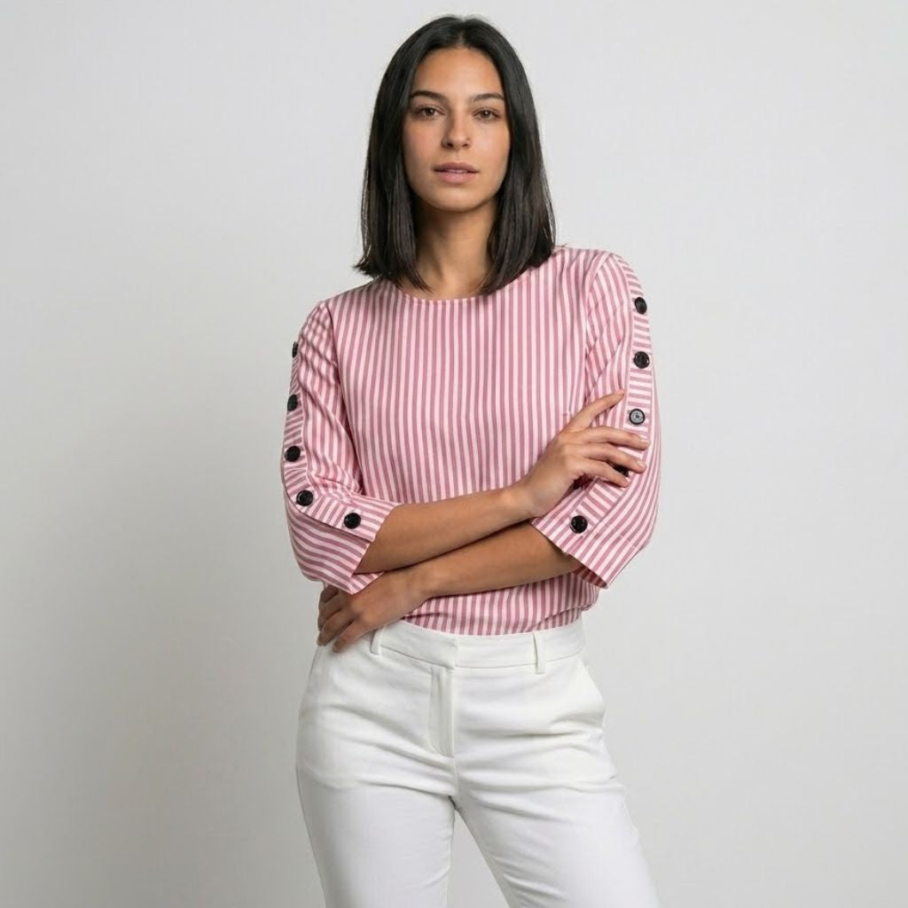 Blusa às Riscas com Manga Detalhada para Conforto Diário