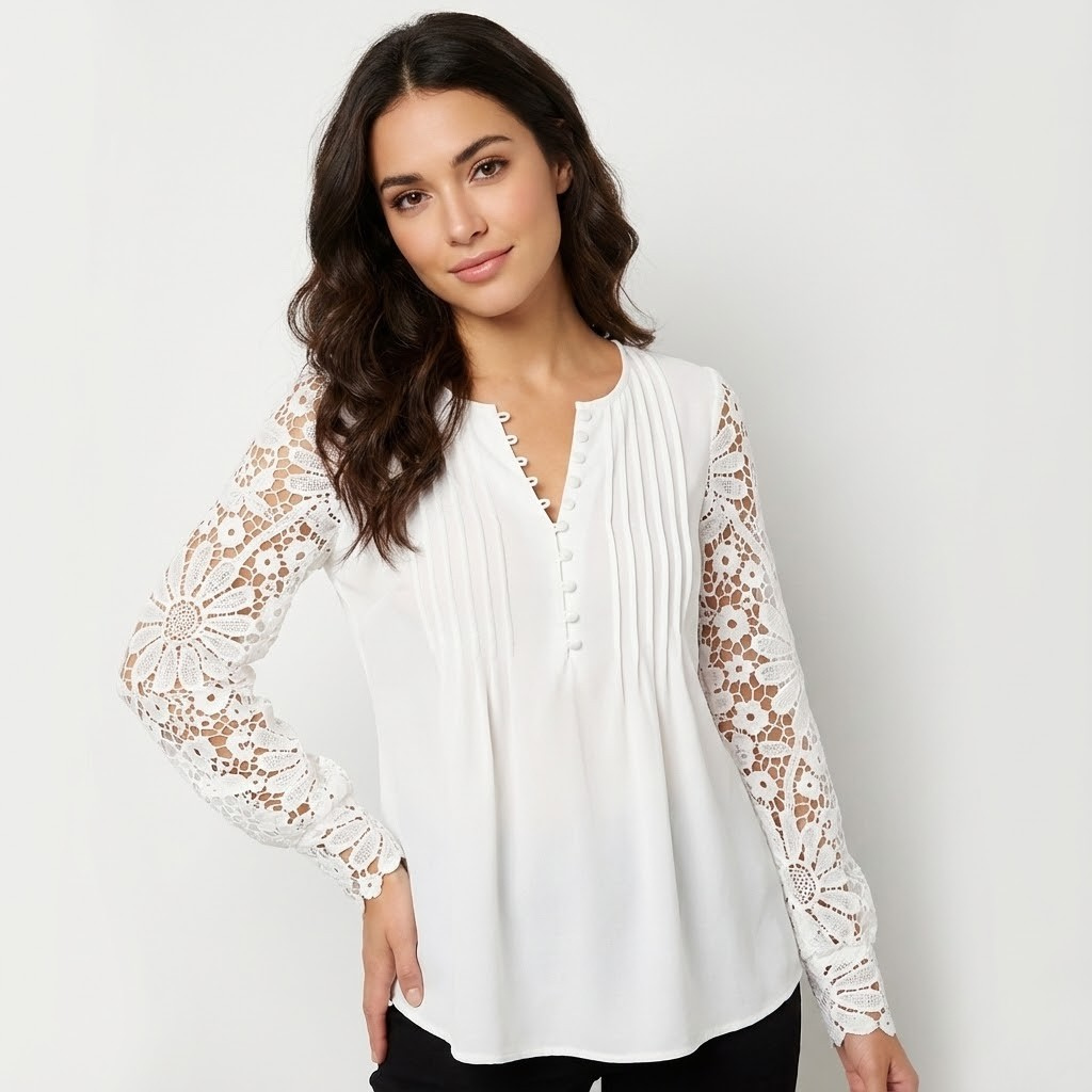 Blusa elegante com mangas em renda | Corte fluido | Feminilidade delicada