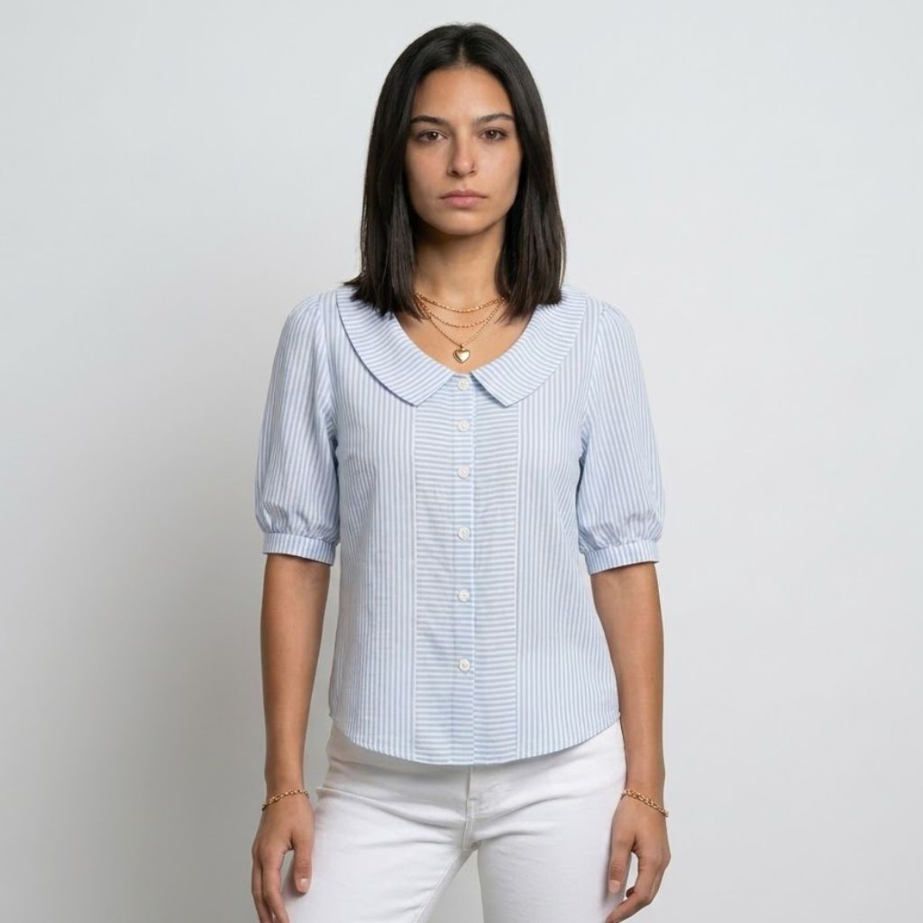 Blusa Camiseira às Riscas com Colarinho Redondo para Conforto Diário