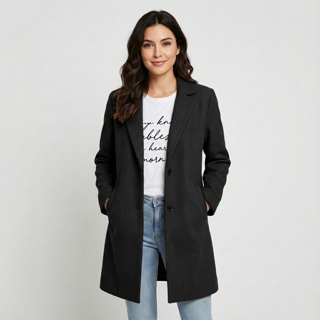 Casaco Elegante Feminino de Corte Direito com Botões