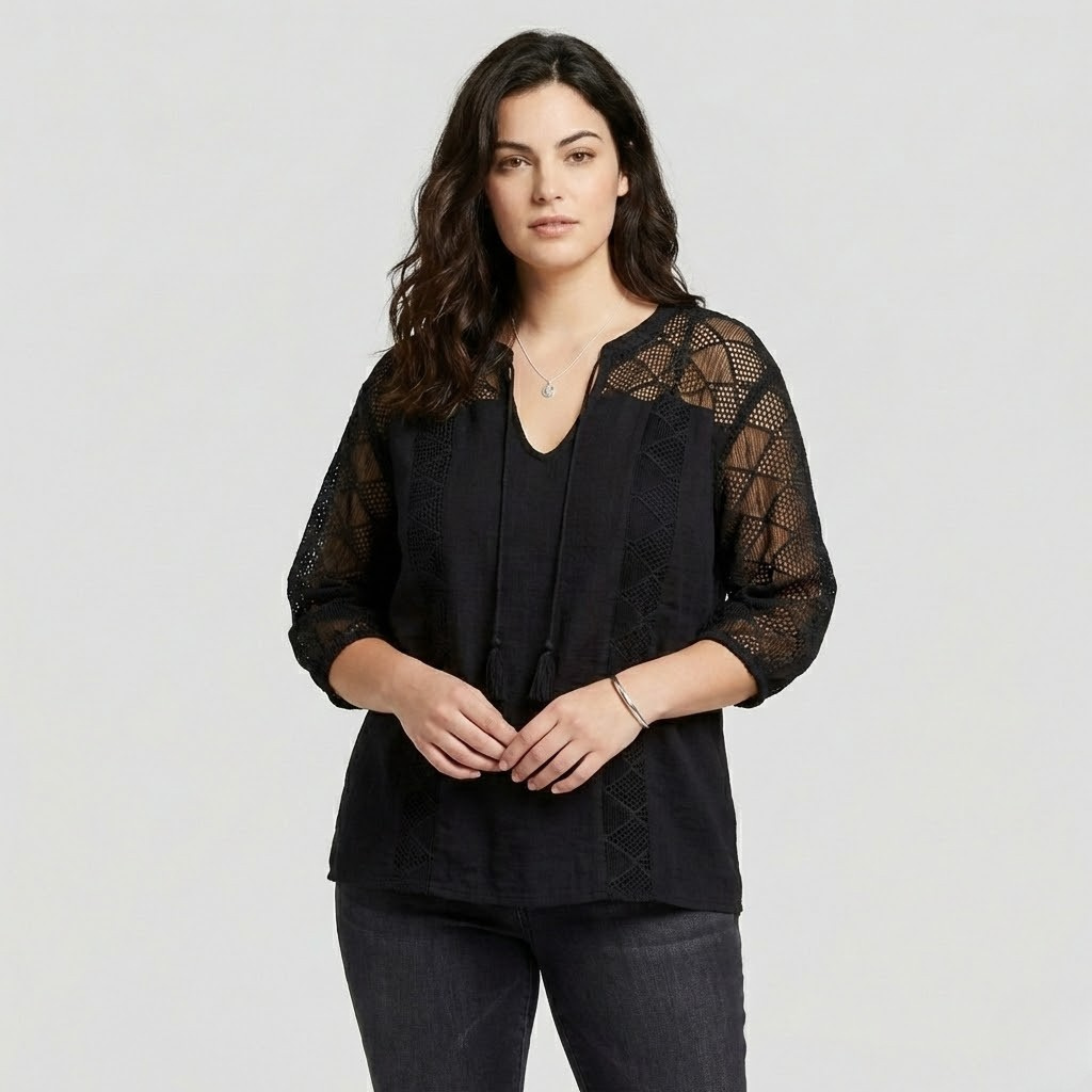 Túnica leve em algodão com rendado delicado | Corte solto | Frescura de verão