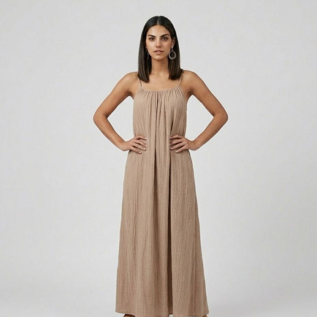 Vestido Maxi Fluido de Alças com Movimento Leve e Solto
