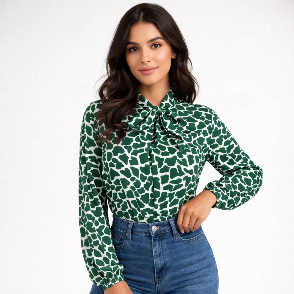 Blusa estampada em mistura de algodão | Corte fluido | Elegância contemporânea
