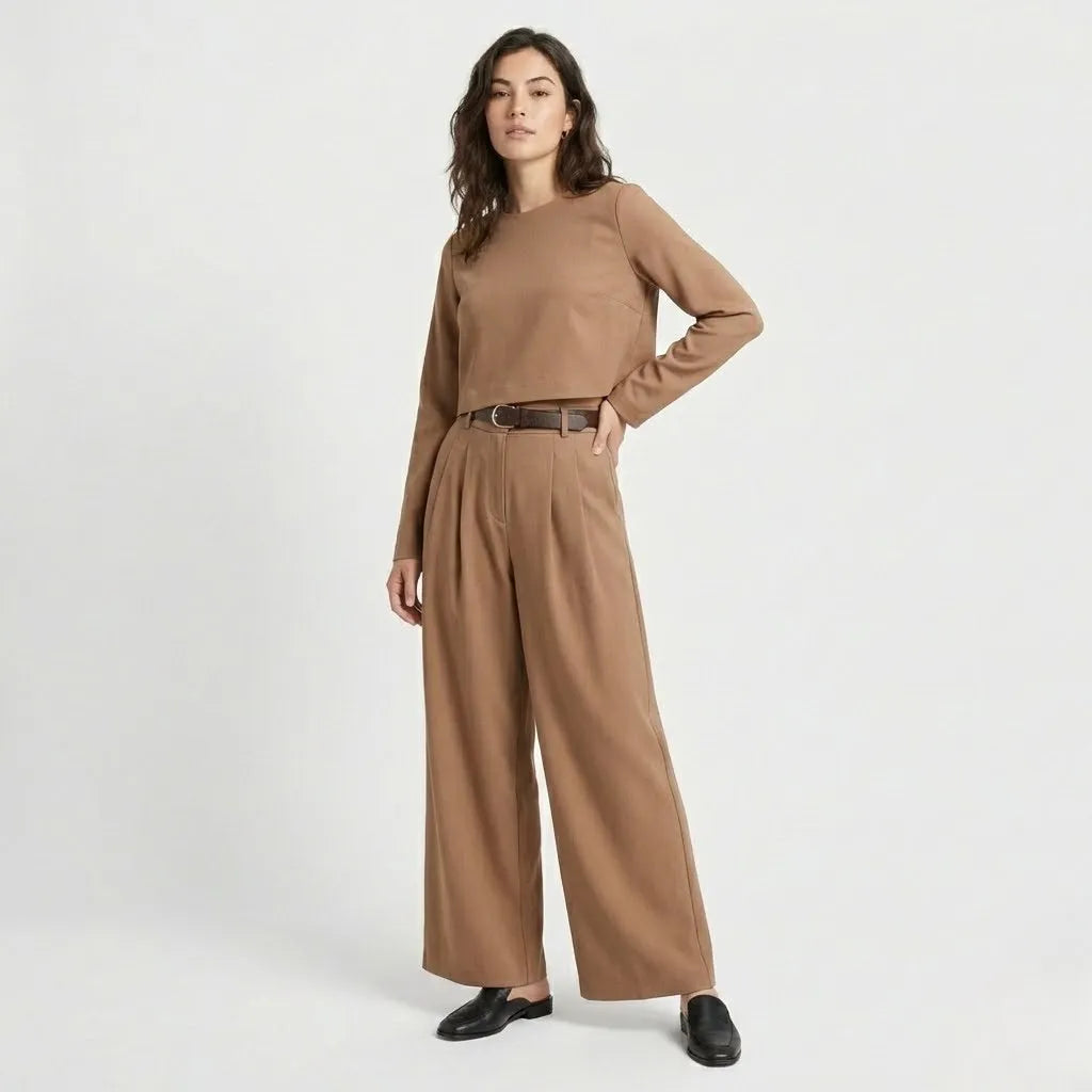 Conjunto minimalista em mistura elegante | Top curto e calças de perna larga | Sofisticação moderna