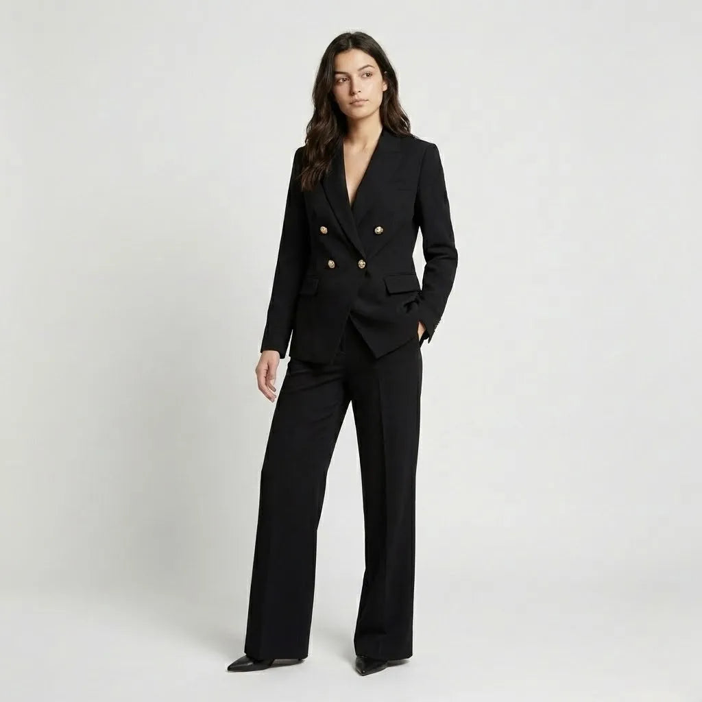 Fato Feminino de Alfaiataria com Blazer Estruturado para Elegância Intemporal