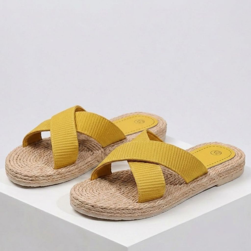 Chinelos com Tiras Cruzadas e Base Natural Confortável