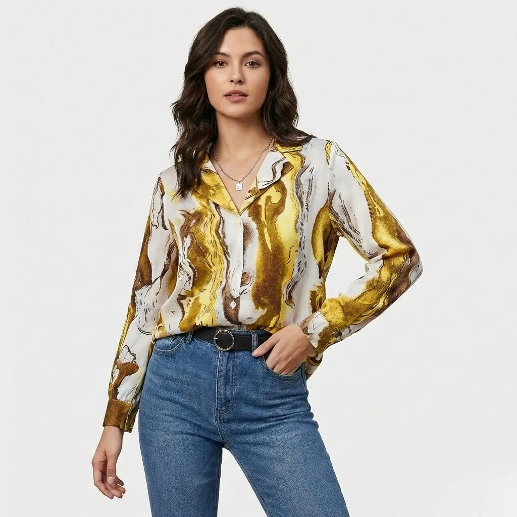 Blusa fluida estampada em mistura de viscose | Corte solto | Estilo contemporâneo