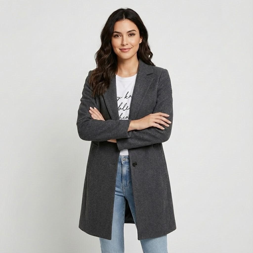 Casaco Elegante Feminino de Corte Direito com Botões