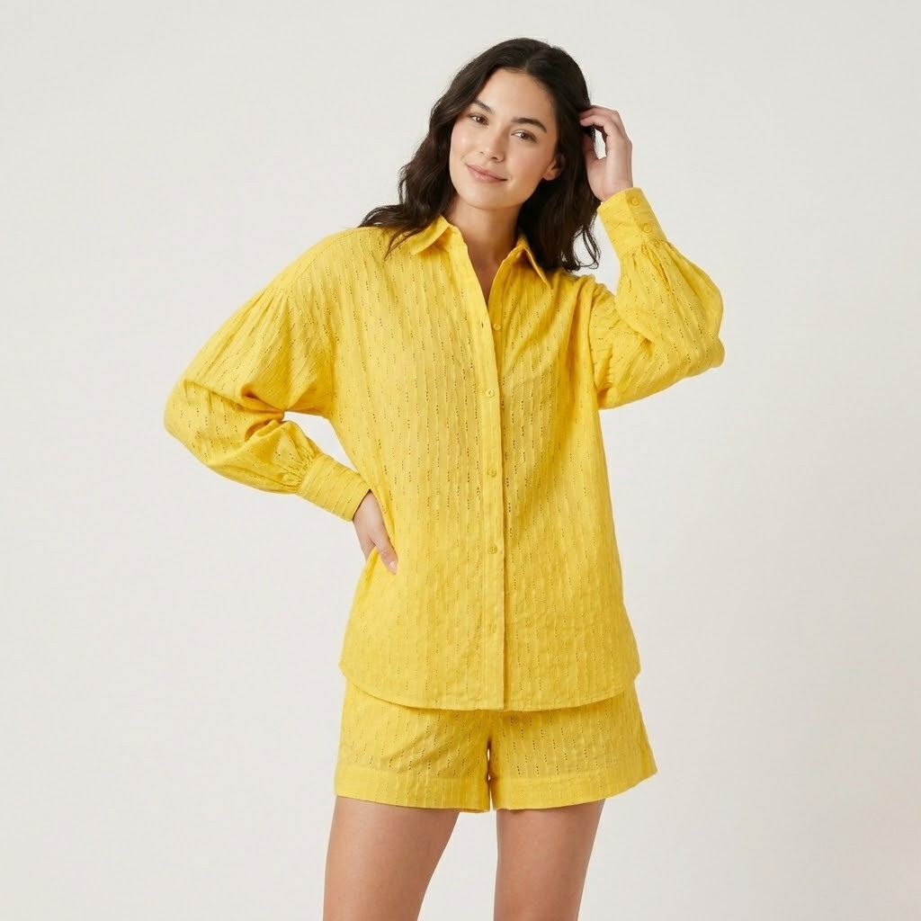 Set leve em tecido texturado | Camisa fluida e calções | Elegância natural