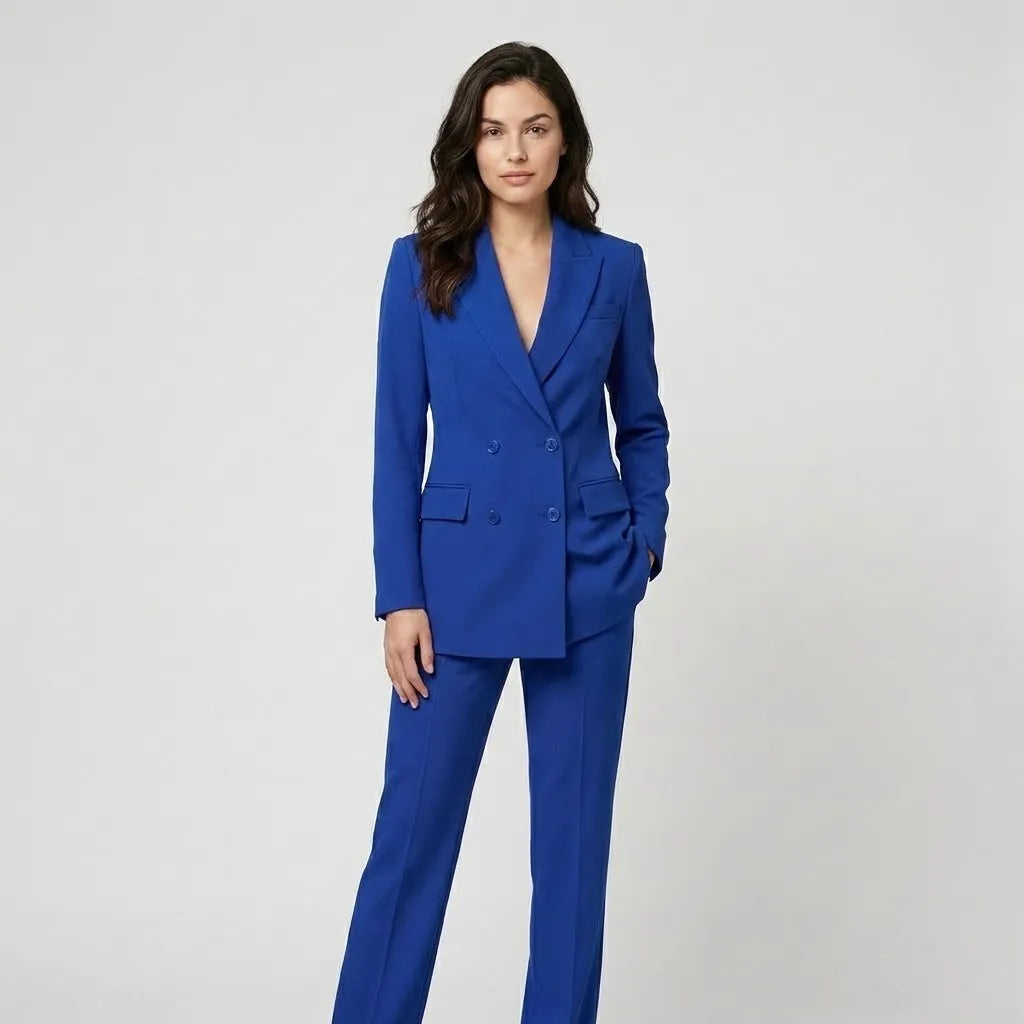 Fato Feminino Estruturado com Blazer Alongado para Presença Profissional