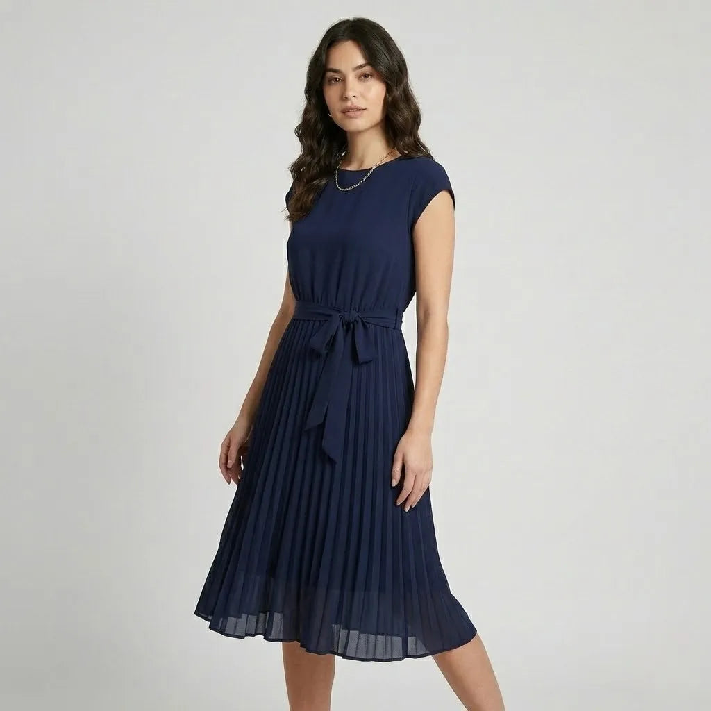 Vestido midi plissado em mistura de viscose | Cintura ajustável | Elegância versátil