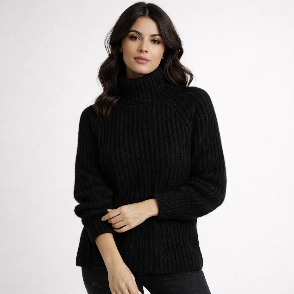 Camisola de malha com gola alta em mistura de lã | Corte confortável | Essencial de inverno elegante