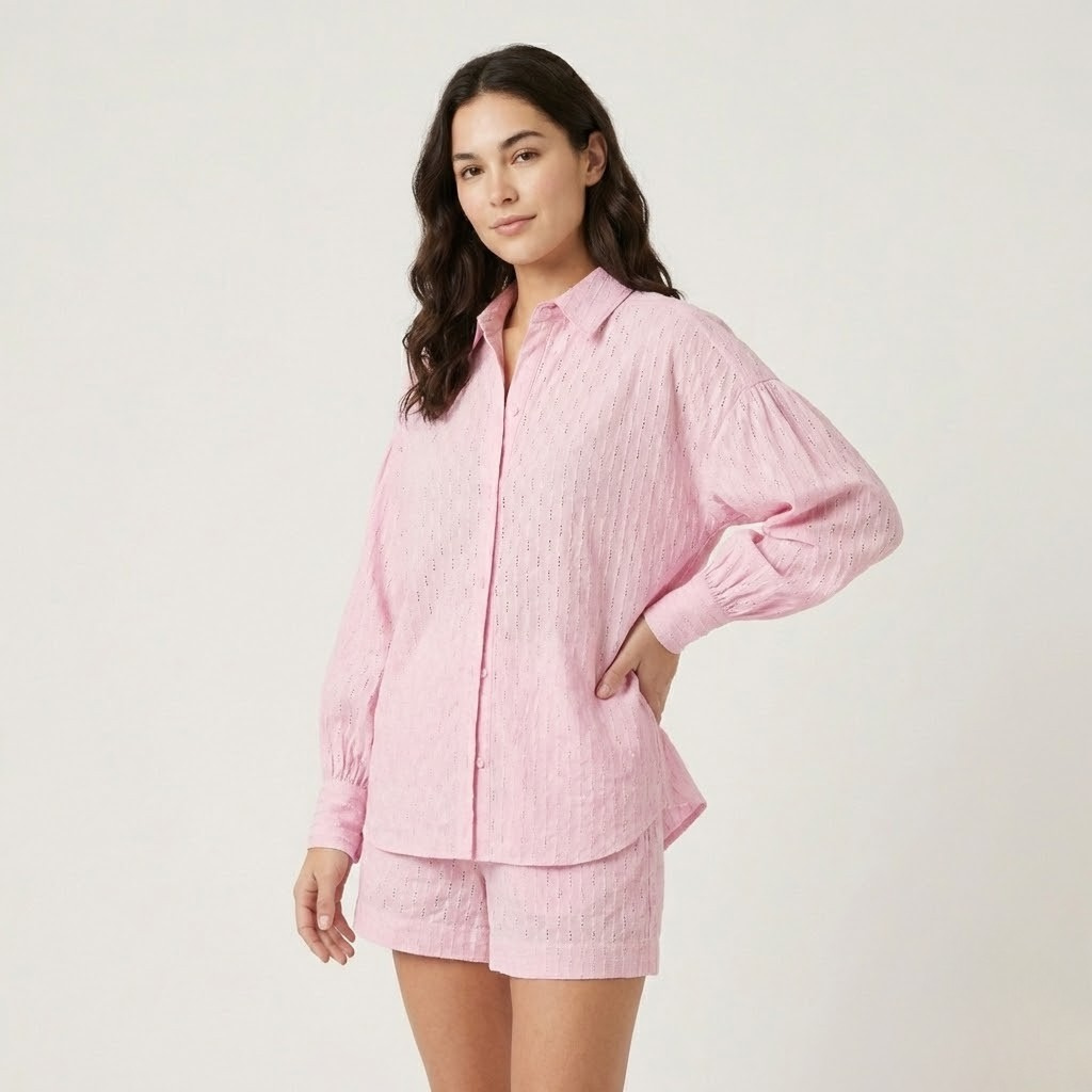 Set leve em tecido texturado | Camisa fluida e calções | Elegância natural